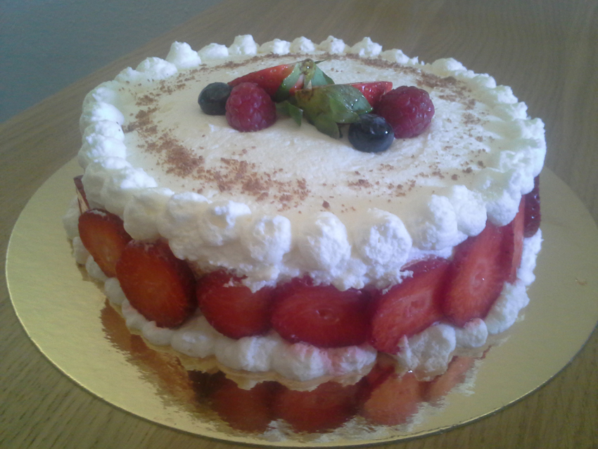 gluten-free-birthday-cake