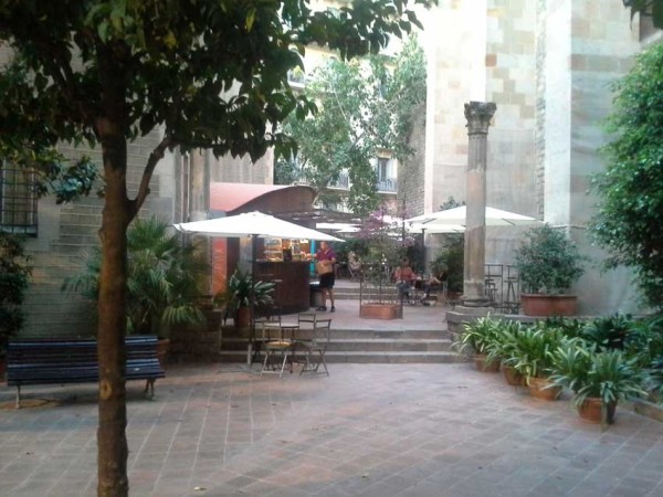 cafe-d'estiu gpthic quarter barcelona